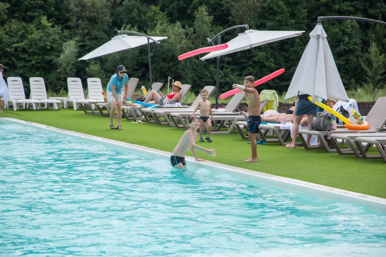 Aquadar Hotel Manykivka Kültér fotó